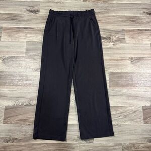 Athleta Seasoft Mid Rise Straight Pant in Black Size Small